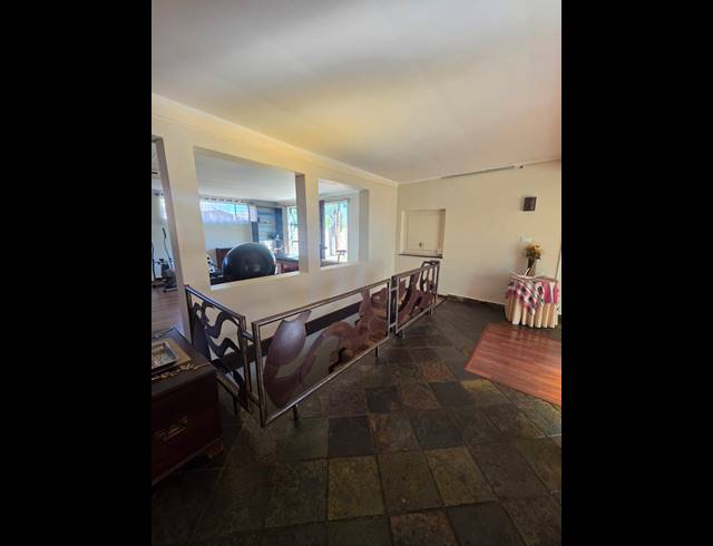 4 BEDROOM HOUSE FOR SALE IN LINDEQUESDRIF